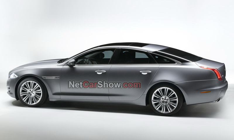 Illustration for article titled 2010 Jaguar XJ: Now With More XF!